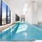 1Br1Ba1Study Garden view apt Southern Cross Pool Gym Sauna