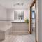 Guthries Place - Family Resort Style Home by Echuca Holiday Homes