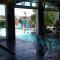 4 Bedroom Cottage near The Village, Private Beach Access, BBQ, Petfriendly