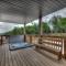 Luxury Cottage at Blue Mountain, Private Beach Access, BBQ, Hot Tub, 7 baths