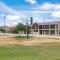 Eagles Den Suites Carrizo Springs a Travelodge by Wyndham