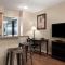 Eagles Den Suites Carrizo Springs a Travelodge by Wyndham