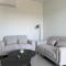 ΘΕΑ 5 Comfortable 1BR and 2BR Apartments