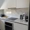 ΘΕΑ 5 Comfortable 1BR and 2BR Apartments