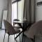 ΘΕΑ 5 Comfortable 1BR and 2BR Apartments