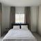 ΘΕΑ 5 Comfortable 1BR and 2BR Apartments