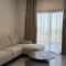 ΘΕΑ 5 Comfortable 1BR and 2BR Apartments