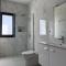 ΘΕΑ 5 Comfortable 1BR and 2BR Apartments