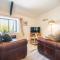 Polrunny Farm Elderberry Cottage with sea view