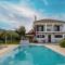 Villa Lola - 3 Bedrooms & Private Pool