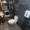Shippenrill Croyde - Sleeps 14 - Hot Tub option - Stylish Home with fire pit, table tennis & dog friendly