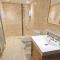Shippenrill Croyde - Sleeps 14 - Hot Tub option - Stylish Home with fire pit, table tennis & dog friendly