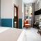 ROYAL ROOMS STATION NAPOLI
