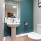 Cotels - The Millhouse NEWLY REFURBISHED MODERN APARTMENTS WITH ULTRAFAST BROADBAND, FREE PARKING & A WORK DESK
