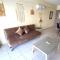 Stylish 2BR Apartment with Balcony, Wifi & Pool