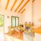 Casa Maurus by Rosas Cantares