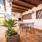 Casa Julia by Rosas Cantares