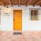 Casa del Pino by Rosas Cantares