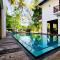 Aura By Epic Collection