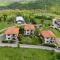 Guest House Ivanini Houses