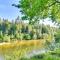 Riverfront Woodland Cabin Wooded and Forested Views