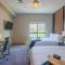 Unique 1BD - DT PHX - Parking, Gym, Pool - Sleeps 6