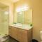 Unique 1BD - DT PHX - Parking, Gym, Pool - Sleeps 6