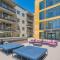 Unique 1BD - DT PHX - Parking, Gym, Pool - Sleeps 6
