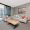 Sophisticated Living in the Paris End of Melbourne