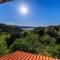 Apartments with parking space Lopar, Rab - 18005
