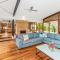Elements - Echuca Holiday Homes