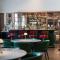 DLF Club 3