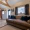 Country Cottage with Hot Tub - pre-heated for your arrival