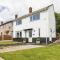Come & unwind in Charming 5 Bed House in Blackburn