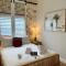 Bayhaven Lodge