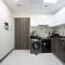 Livbnb - Brand New 1B in Rukan, Dubailand