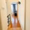 Modern 3 bedroom townhouse with patio