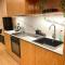 Modern 3 bedroom townhouse with patio