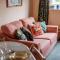 Anchorage - Quaint and Cosy Two-Bedroom House
