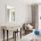 Middle Chine - Beautiful Garden and Spacious Living Space