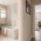 Middle Chine - Beautiful Garden and Spacious Living Space