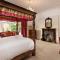 Lincoln House Private Hotel