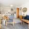 Sunnyside - Stylish Apartment Moments from Poole Quay