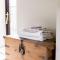 The Willows - Charming Railway Woodland Cottage with Log Burner