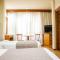 Radio Hotel Resort & Convention