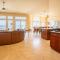124 Ocean View Lane - La Grande Dame