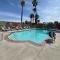 Howard Johnson Tropicana