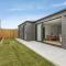 10 Min to Airport Brand New Family 4BR House