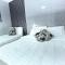 BUSHWA APARTMENTS # 4 , 5 estrellas