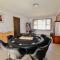 Coastal Getaway Free wi-fi and games room